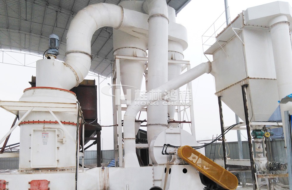 HC1900打礦石粉機(jī)器多少錢一臺(tái) 雷蒙磨粉機(jī)多少錢一臺(tái)？幾萬到幾十萬不等